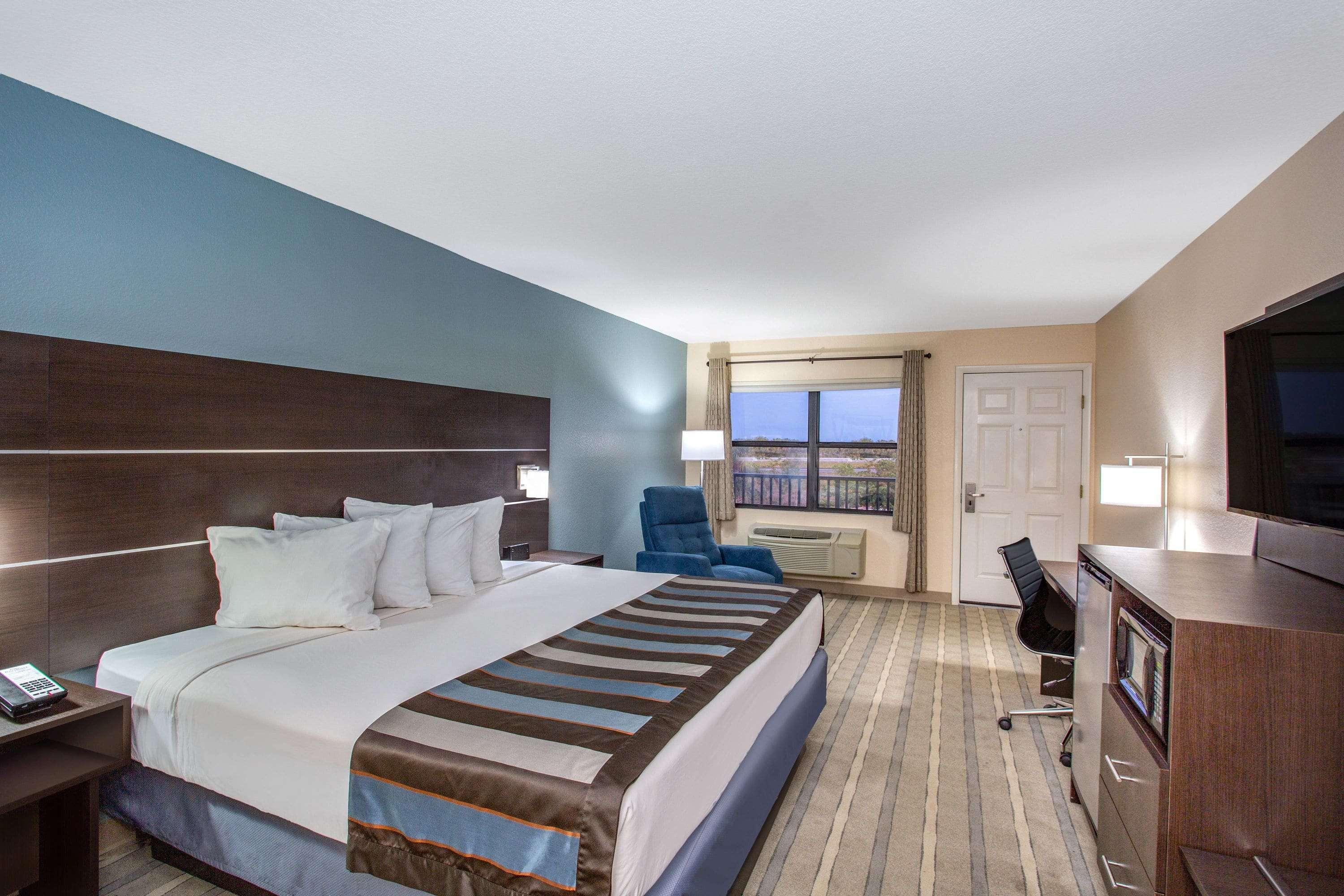 Baymont By Wyndham Punta Gorda/Port Charlotte Hotel Ngoại thất bức ảnh