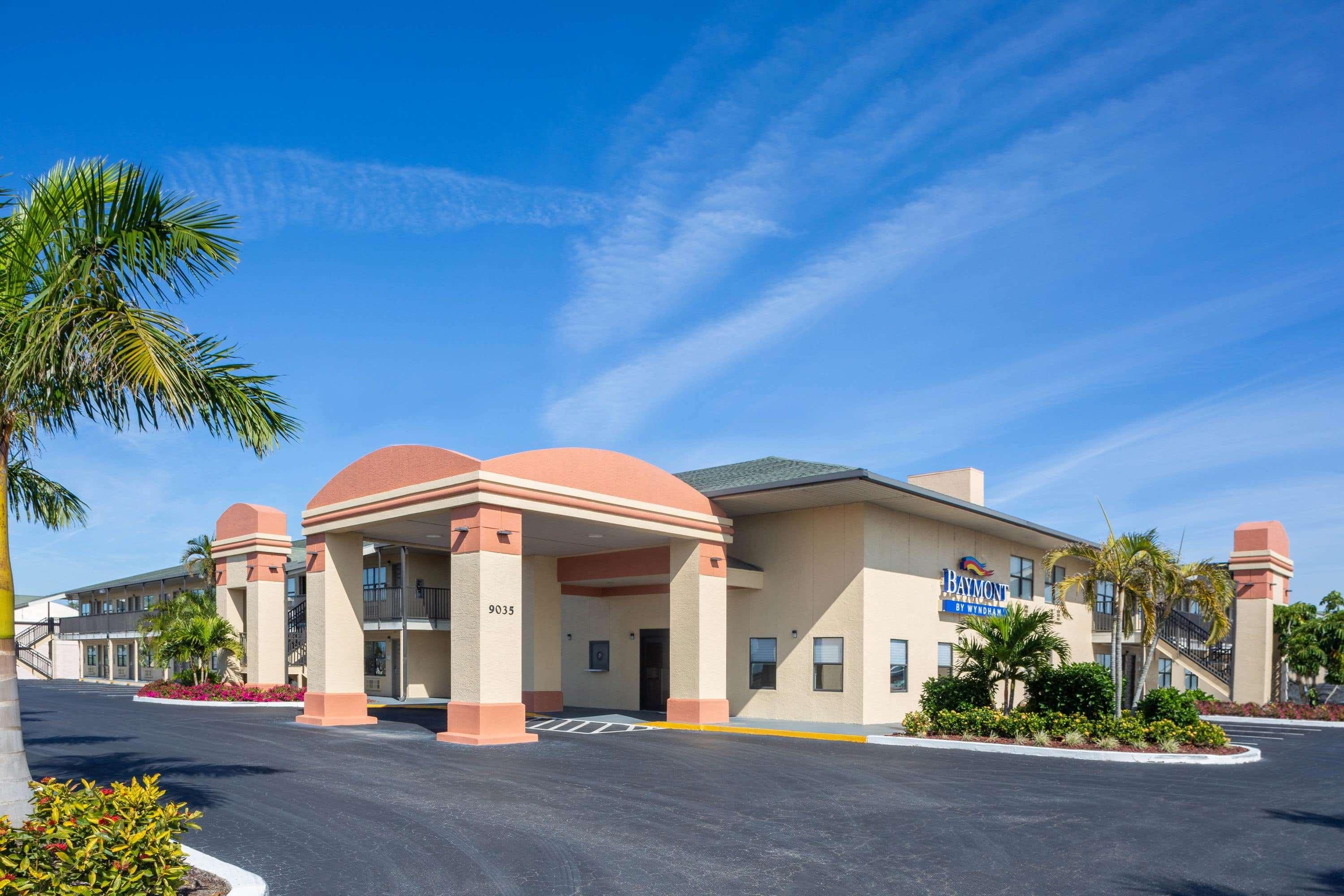 Baymont By Wyndham Punta Gorda/Port Charlotte Hotel Ngoại thất bức ảnh