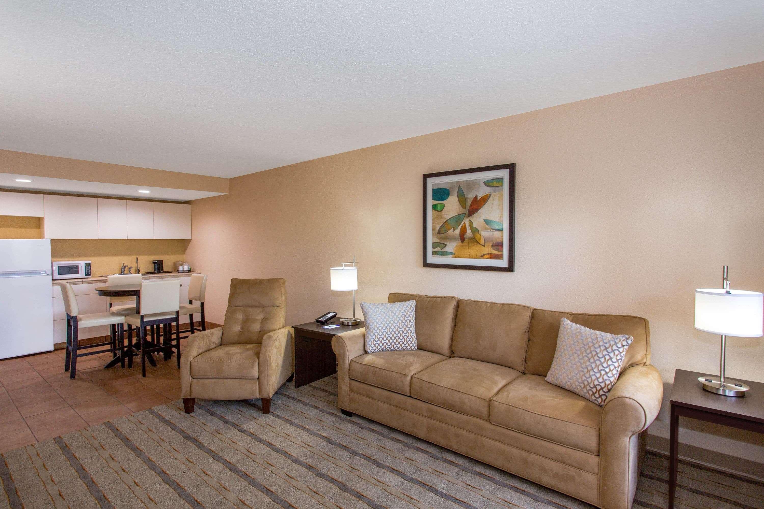 Baymont By Wyndham Punta Gorda/Port Charlotte Hotel Ngoại thất bức ảnh