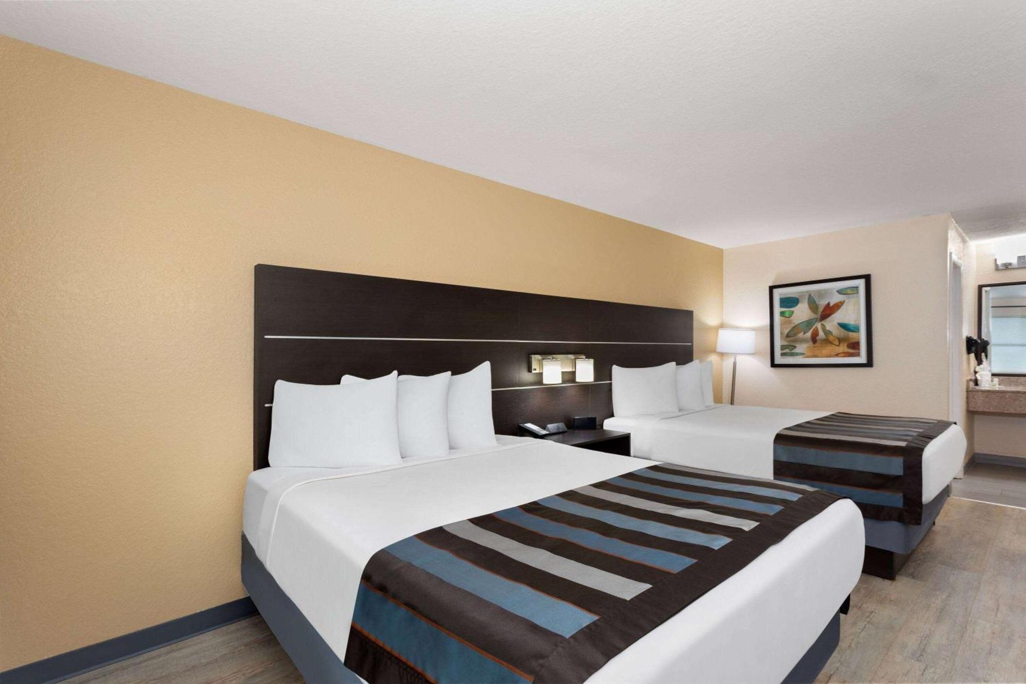 Baymont By Wyndham Punta Gorda/Port Charlotte Hotel Ngoại thất bức ảnh
