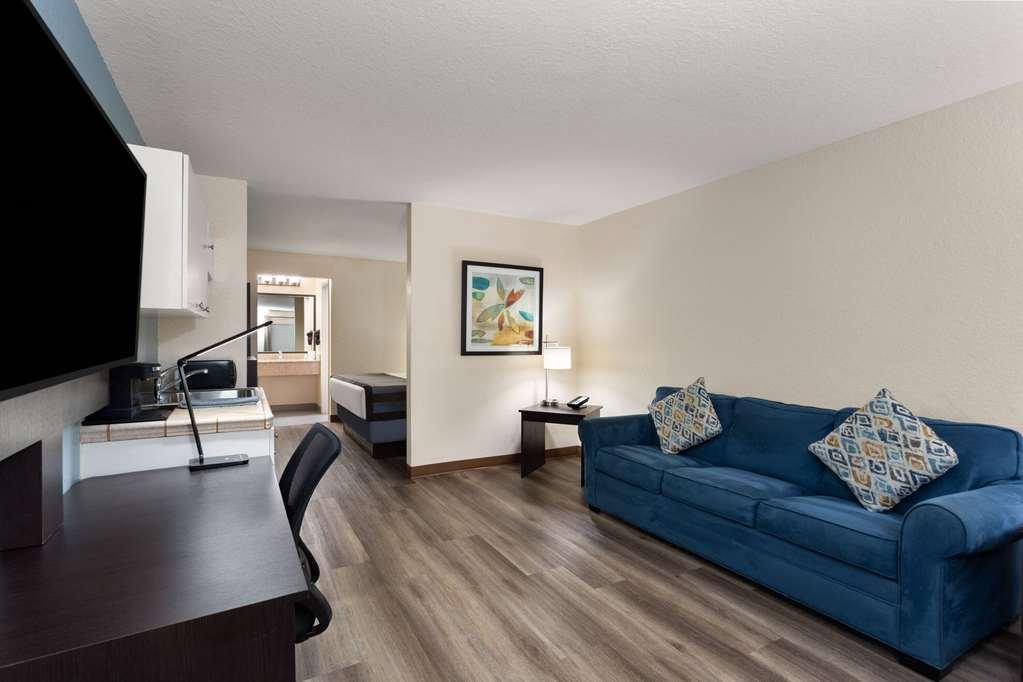 Baymont By Wyndham Punta Gorda/Port Charlotte Hotel Phòng bức ảnh
