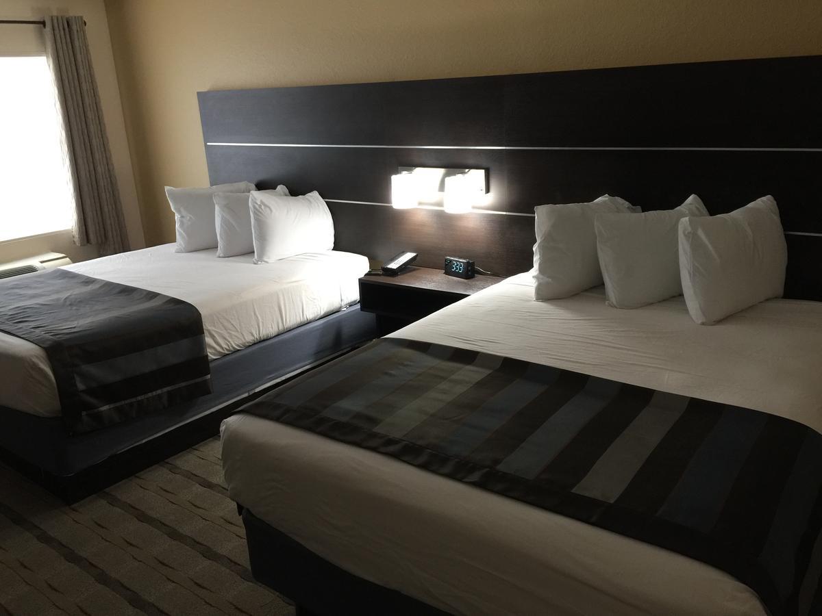 Baymont By Wyndham Punta Gorda/Port Charlotte Hotel Ngoại thất bức ảnh