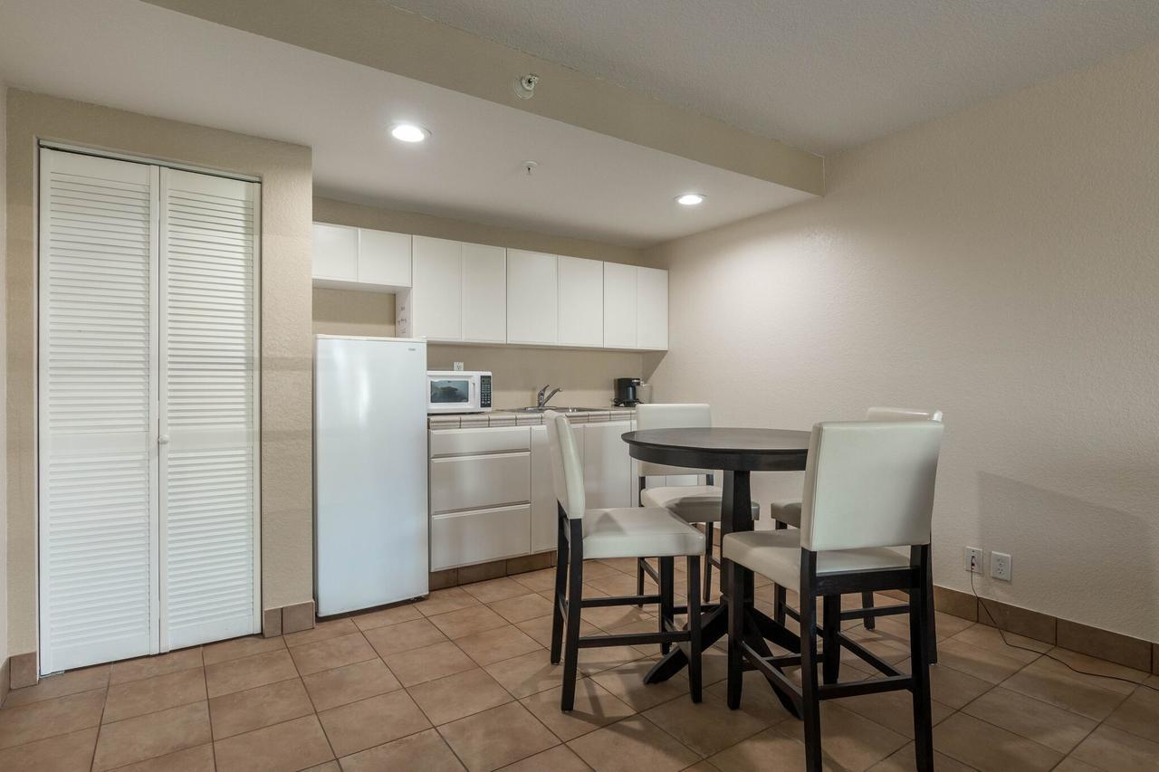 Baymont By Wyndham Punta Gorda/Port Charlotte Hotel Ngoại thất bức ảnh